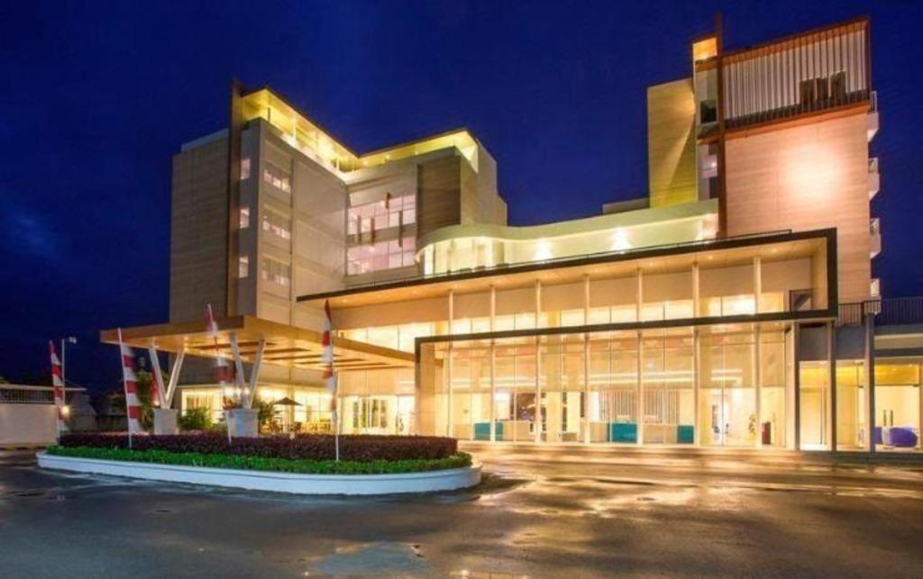 Horison Hotel Ultima Timika Dış mekan fotoğraf